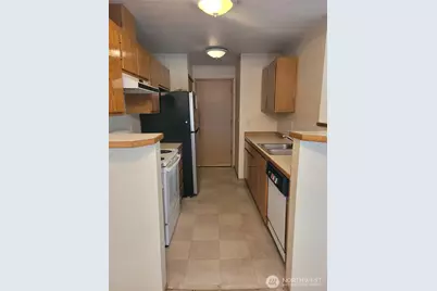 5004 168 Street SW #A, Lynnwood, WA 98037 - Photo 8