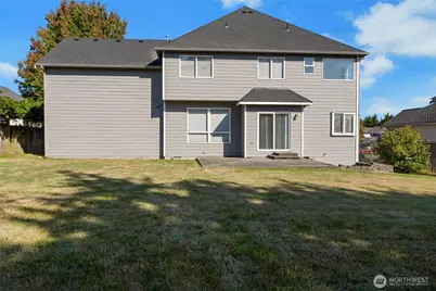 1850 31st Avenue SE, Puyallup, WA 98374 - Photo 6