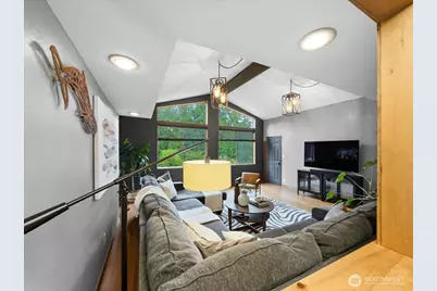 19607 136th Place SE, Renton, WA 98058 - Photo 12