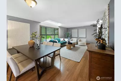 19607 136th Place SE, Renton, WA 98058 - Photo 8
