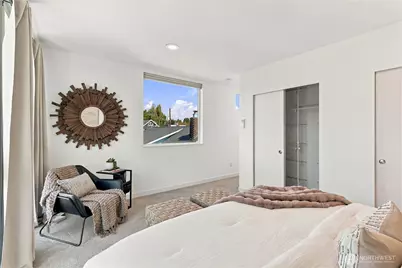 4608 Evanston Avenue N, Seattle, WA 98103 - Photo 18