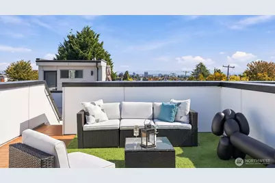 4608 Evanston Avenue N, Seattle, WA 98103 - Photo 8