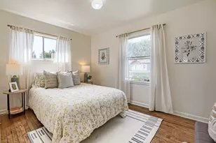 10808 Lake Ridge Dr S, Seattle, WA 98178 - Photo 8