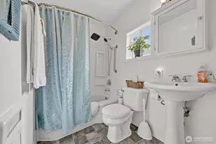 117 J St, Cosmopolis, WA 98537 - Photo 24