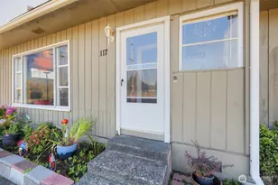 117 J St, Cosmopolis, WA 98537 - Photo 4