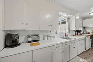 117 J St, Cosmopolis, WA 98537 - Photo 12