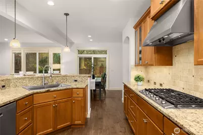 10608 106th Place NE, Kirkland, WA 98033 - Photo 16