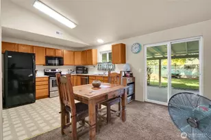 1720 Pirate Ln E, Moses Lake, WA 98837 - Photo 8