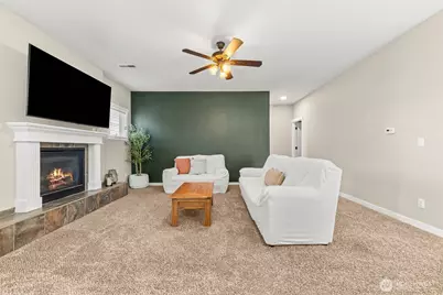 9935 Locust Court SE, Yelm, WA 98597 - Photo 16