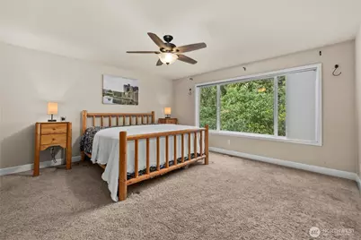 8610 Leitz Avenue SE, Snoqualmie, WA 98065 - Photo 18