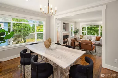 7755 35th Avenue NE, Seattle, WA 98115 - Photo 10