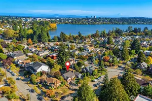 7812 Stone Ave N, Seattle, WA 98103 - Photo 28