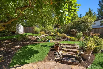 11040 Alton Avenue NE, Seattle, WA 98125 - Photo 30
