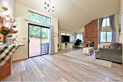 7601 Colony Court NE, Bremerton, WA 98311 - Photo 6
