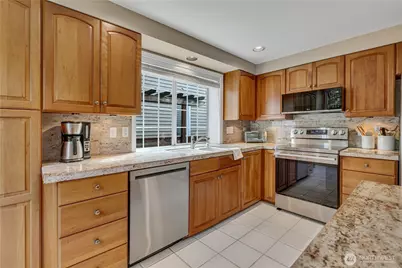 8313 61st Street Ct W, University Place, WA 98467 - Photo 10