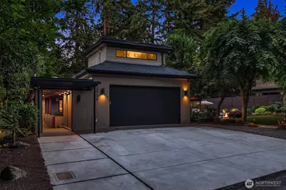 2716 106th Place SE, Beaux Arts Village, WA 98004 - Photo 28