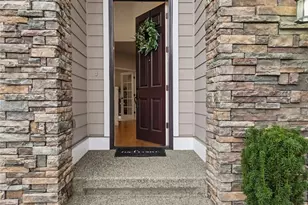 6701 W Crestview Loop SE, Snoqualmie, WA 98065 - Photo 4