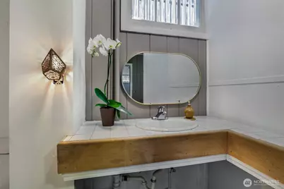 916 Harvard Avenue E, Seattle, WA 98102 - Photo 20