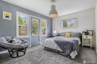 916 Harvard Avenue E, Seattle, WA 98102 - Photo 14