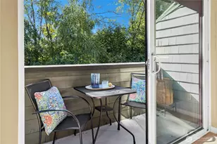 6 Lake Bellevue Dr, Bellevue, WA 98005 - Photo 20