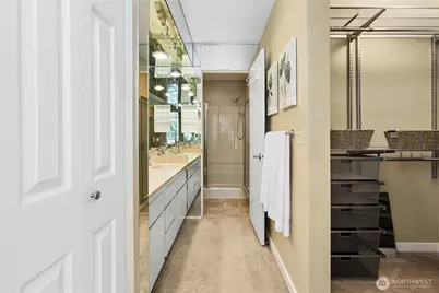 6 Lake Bellevue Drive #209, Bellevue, WA 98005 - Photo 22