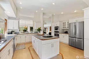 333 S Bay Ln, Port Ludlow, WA 98365 - Photo 10