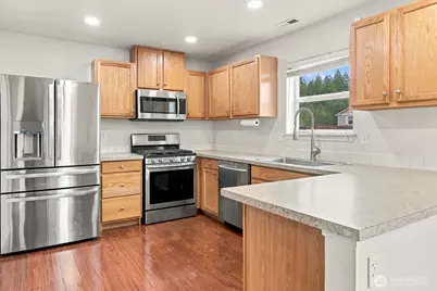 301 Easy St SE, Rainier, WA 98576 - Photo 36