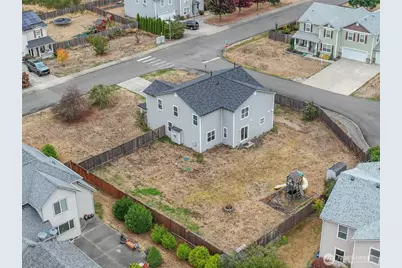 301 Easy St SE, Rainier, WA 98576 - Photo 20