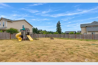 301 Easy St SE, Rainier, WA 98576 - Photo 22