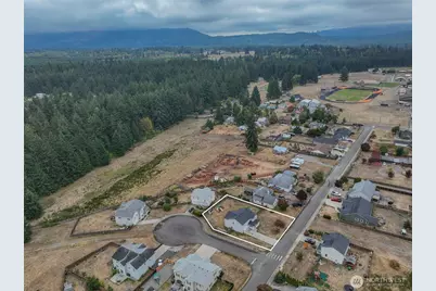 301 Easy St SE, Rainier, WA 98576 - Photo 18