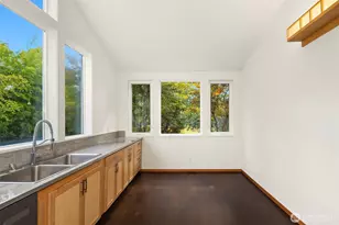 4520 47th Ave S, Seattle, WA 98118 - Photo 8