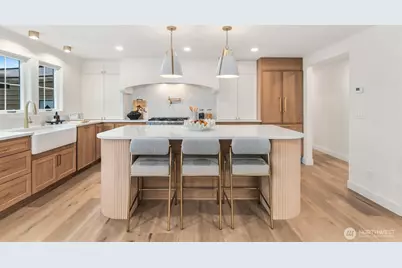 16839 NE 18th Street, Bellevue, WA 98008 - Photo 8