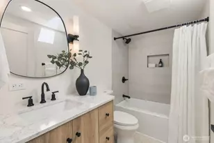16839 NE 18th St, Bellevue, WA 98008 - Photo 32