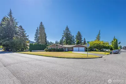 1019 Sterling Street, Sedro Woolley, WA 98284 - Photo 2