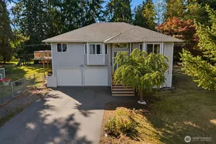 1908 Oak Rd, Lynnwood, WA 98087 - Photo 1