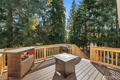 1908 Oak Road, Lynnwood, WA 98087 - Photo 14