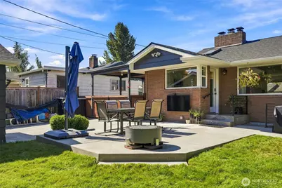 709 Colby Avenue, Everett, WA 98201 - Photo 32