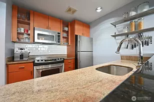 1711 E Olive Wy, Seattle, WA 98102 - Photo 8
