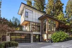 12409 68th Ave NE, Kirkland, WA 98034 - Photo 1