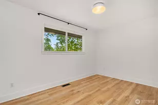 10611 NE 193rd St, Bothell, WA 98011 - Photo 20