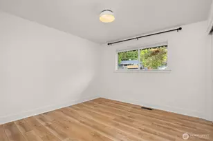 10611 NE 193rd St, Bothell, WA 98011 - Photo 22