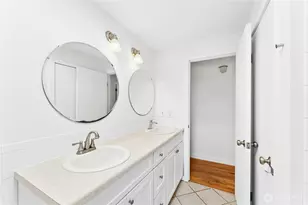 12220 NE 73rd St, Kirkland, WA 98033 - Photo 18