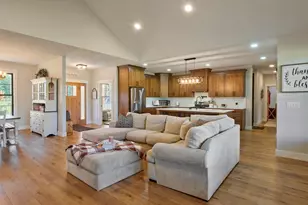 422 Park Rd, Winlock, WA 98596 - Photo 8