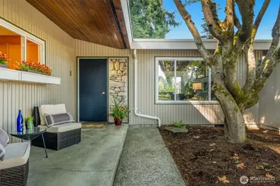 6309 NE 156th Street, Kenmore, WA 98028 - Photo 4