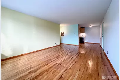 2801 14th Avenue W, Seattle, WA 98119 - Photo 12