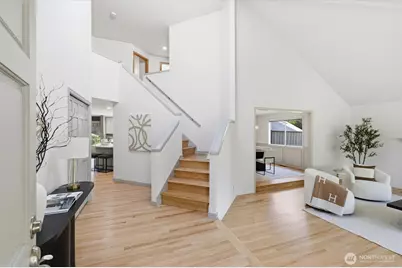 15215 92nd Place NE, Bothell, WA 98011 - Photo 2