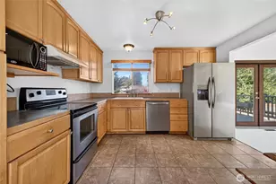 4524 S 256th Pl, Kent, WA 98032 - Photo 10