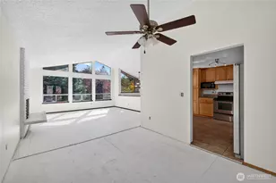 4524 S 256th Pl, Kent, WA 98032 - Photo 8
