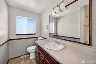 4524 S 256th Pl, Kent, WA 98032 - Photo 12
