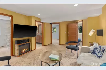 8618 NE 143rd Street, Kirkland, WA 98034 - Photo 14